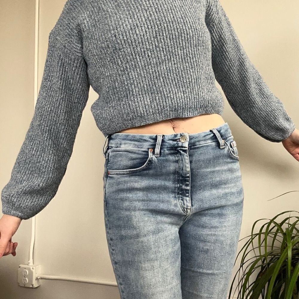 Blue Cropped Chunky Knit Sweater